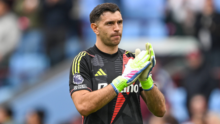 Эмилиано Мартинес