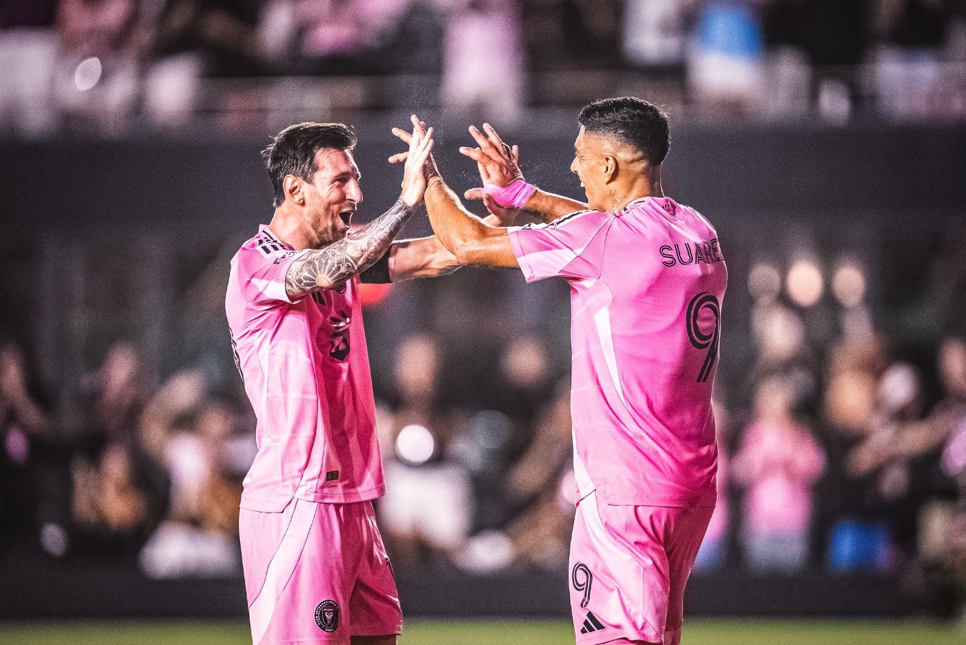 Лионель Месси и Луис Суарес