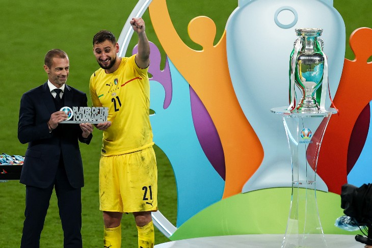 Александер Чеферин и Джанлуиджи Доннарумма после финала Евро-2020