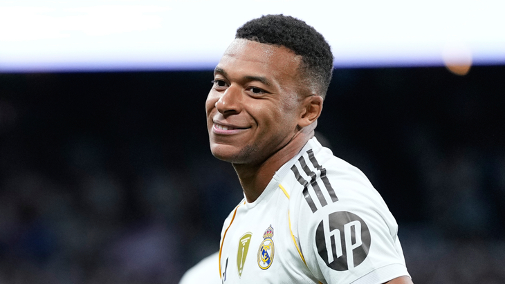 Килиан Мбаппе — нападающий «Реала»