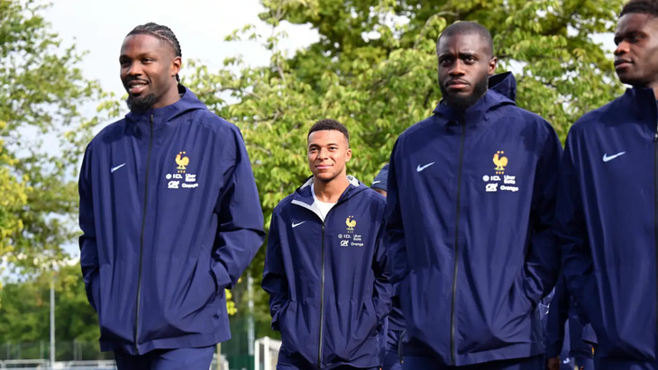 Маркус Тюрам, Килиан Мбаппе и Дайо Упамекано