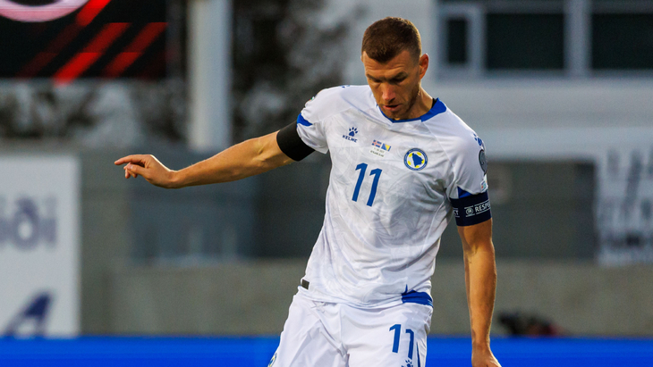 Эдин Джеко — нападающий Боснии и Герцеговины