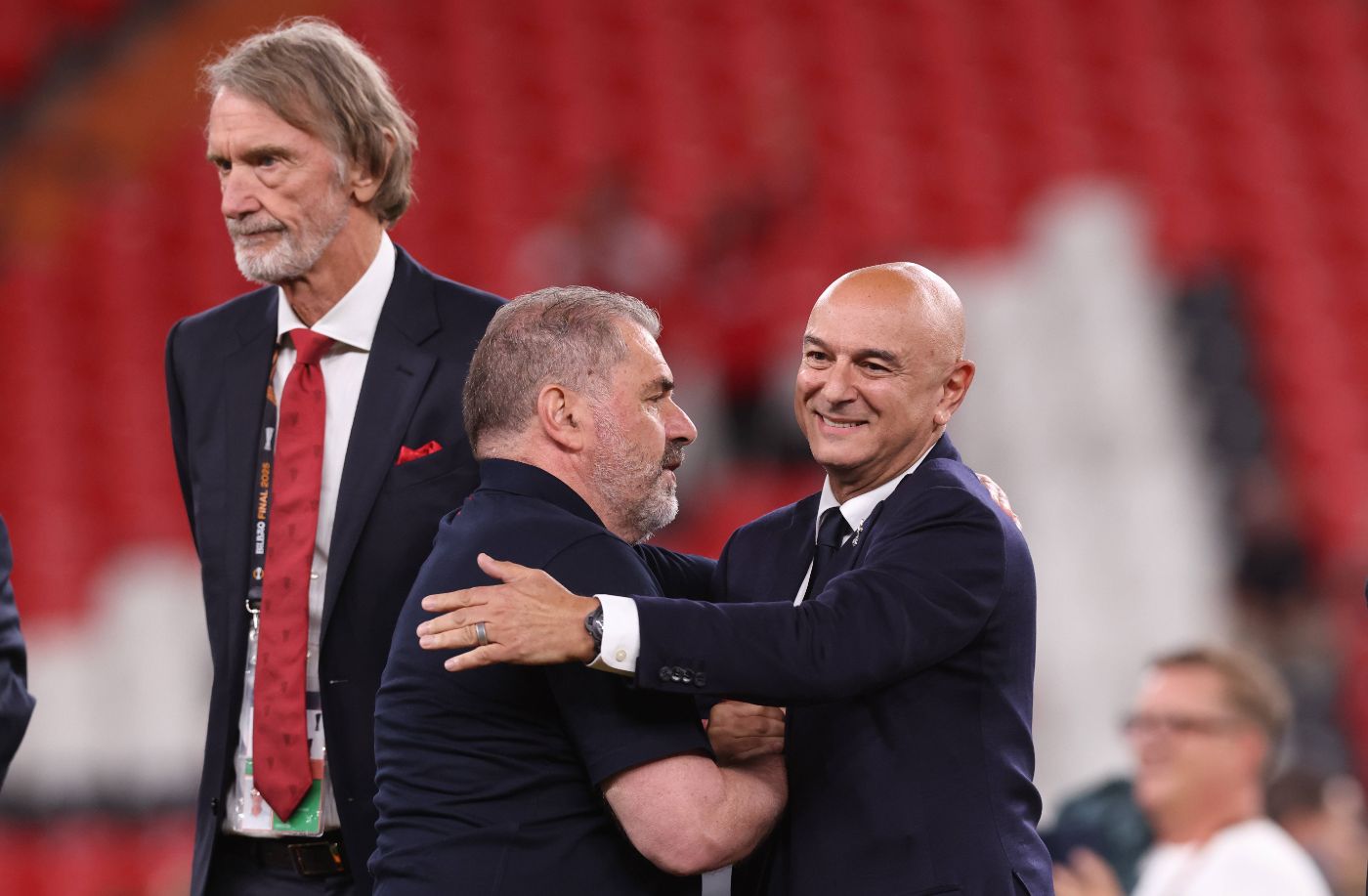 Дэниэл Леви и экс-тренер «Тоттенхэма» Эндж Постекоглу 