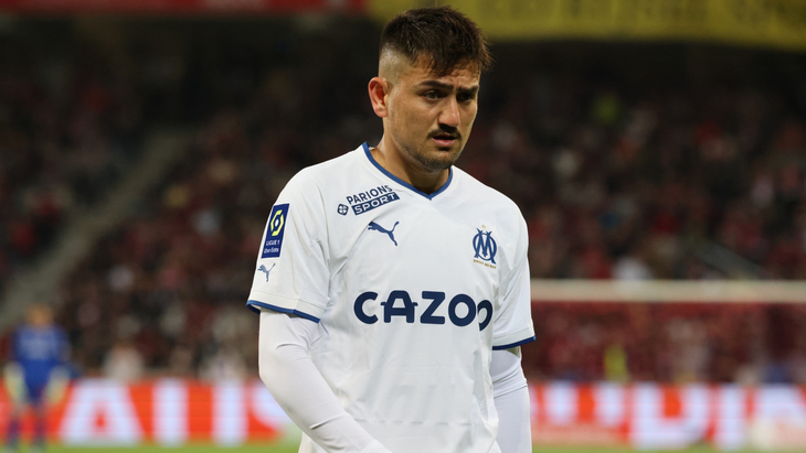 Дженгиз Ундер