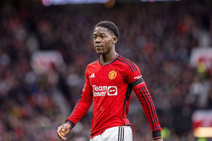 Кобби Мейну