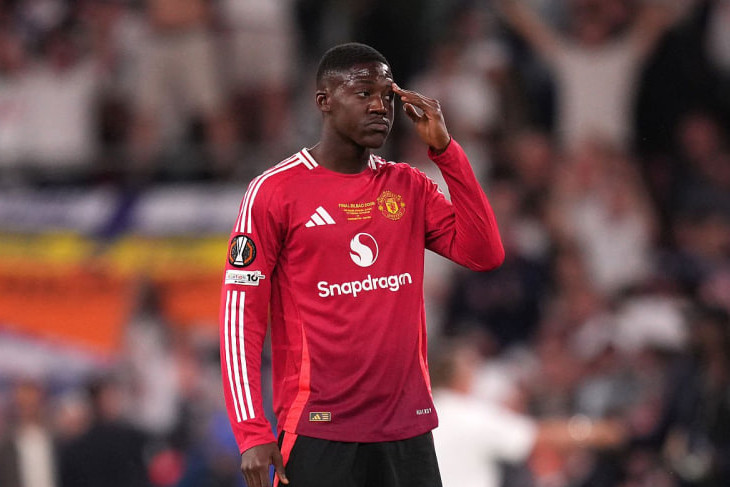 Кобби Мейну