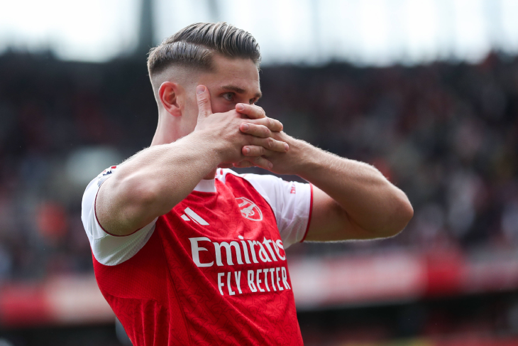 Арсенал-Нотингем. Арсенал-Нотингем. Арсенал-Нотингем. Арсенал-Нотингем. Виктор Дьёкерш