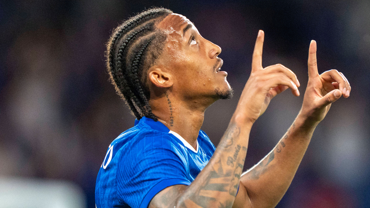 Жоау Педро — нападающий «Челси»