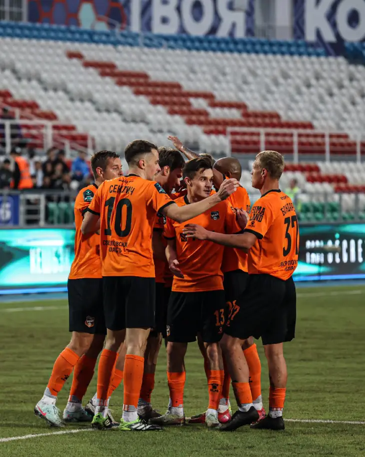 Празднование гола Уралом