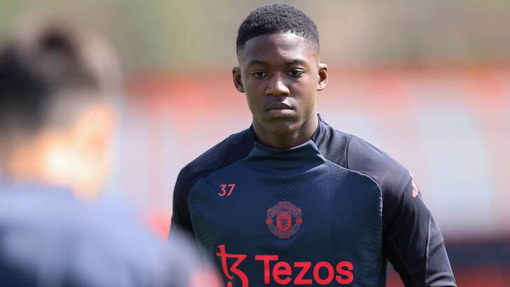 Кобби Мейну