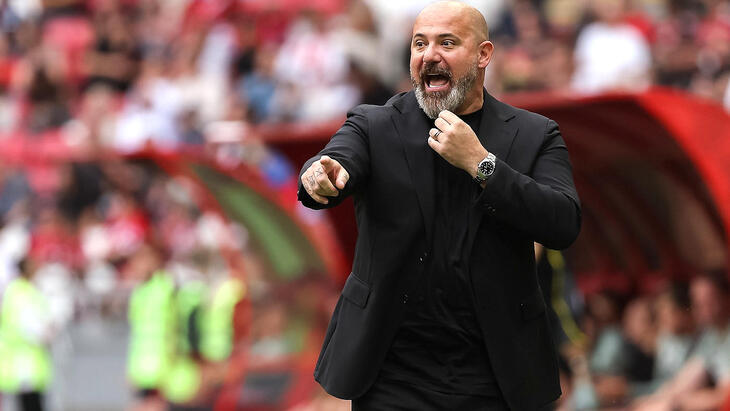 Деян Станкович