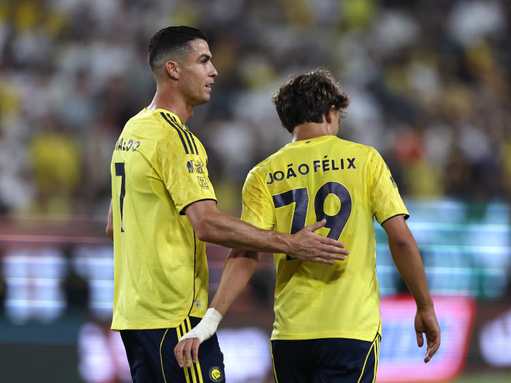 Криштиану Роналду и Жоау Феликс