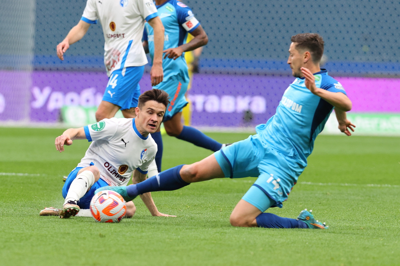 Далер Кузяев (в подкате)