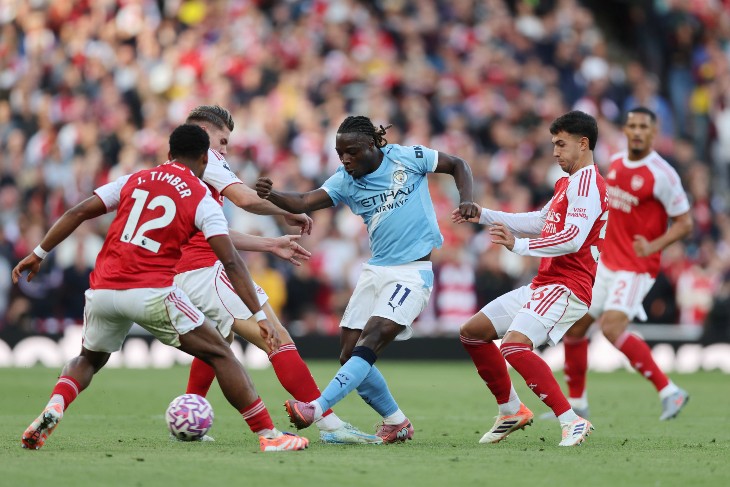 Фрагмент матча «Арсенал» — «Манчестер Сити»