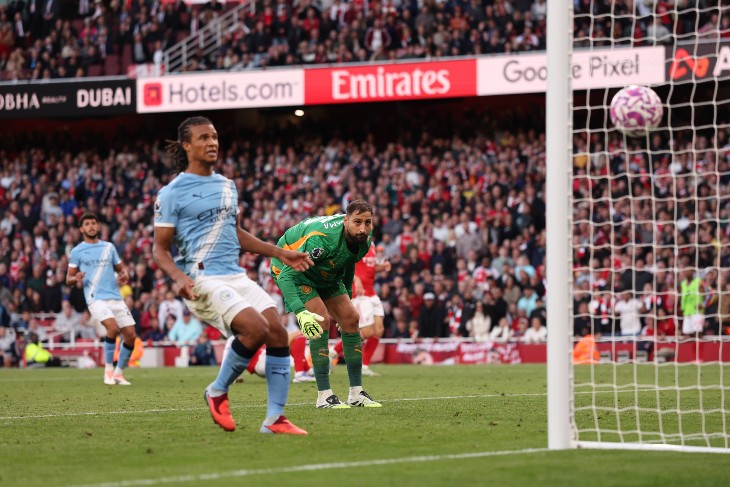 «Манчестер Сити» пропускает гол на последних минутах