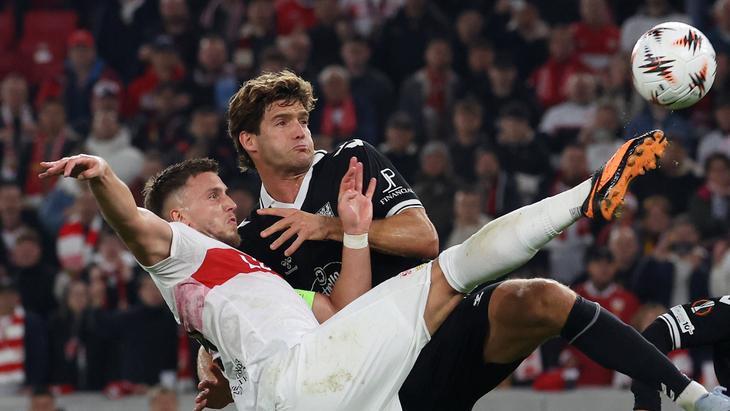 Фрагмент матча «Штутгарт» — «Сельта»