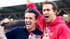 Роб Макэлхенни и Райан Рейнольдс — владельцы «Рексема»