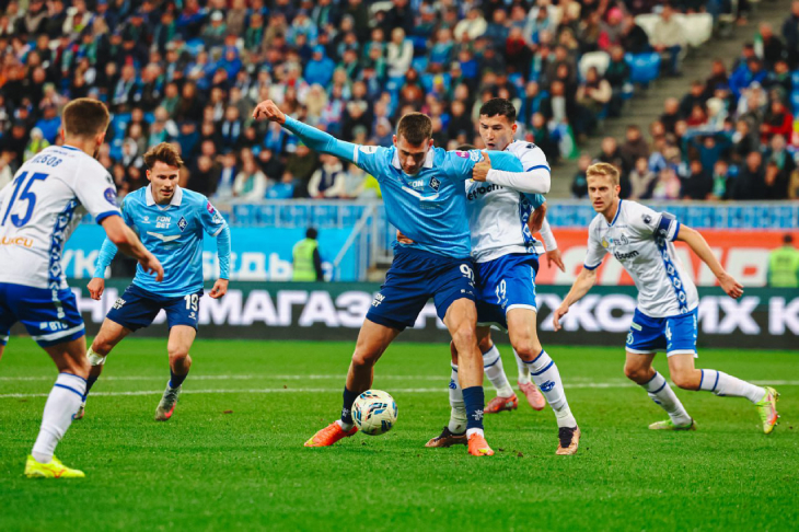 «Крылья Советов» — «Динамо»