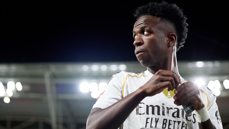 Винисиус Жуниор