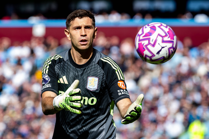 Эмилиано Мартинес