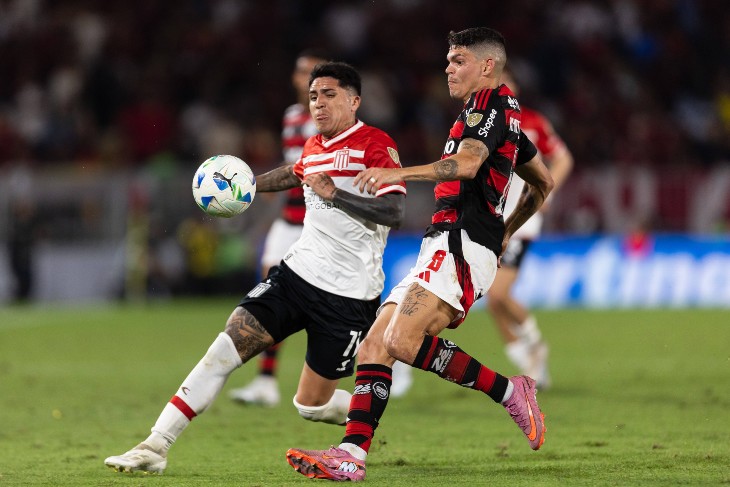 Фрагмент матча «Фламенго» — «Эстудиантес»