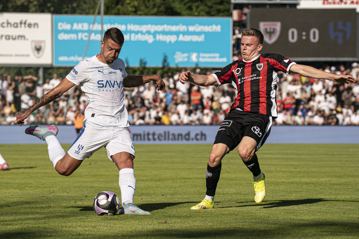 Сергей Милинкович-Савич (слева)