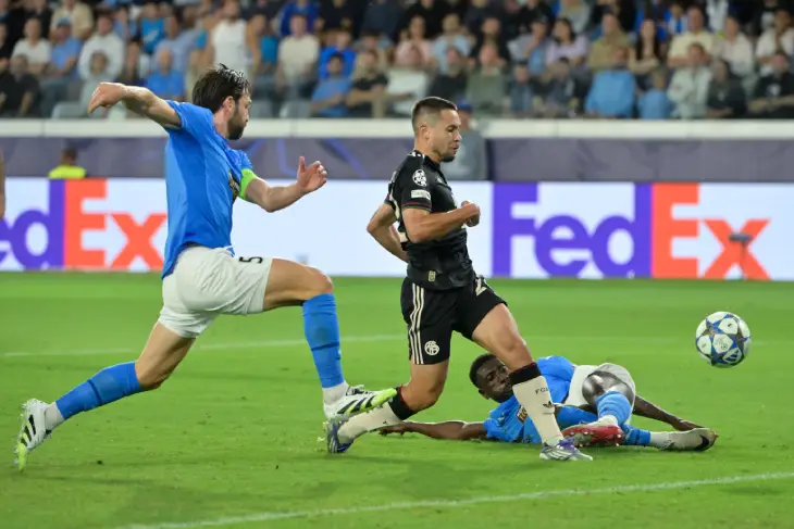 «Пафос» — «Бавария»