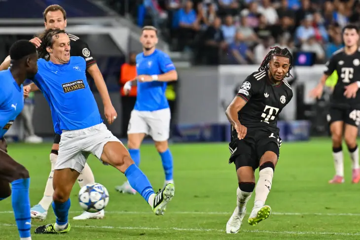 «Пафос» — «Бавария»