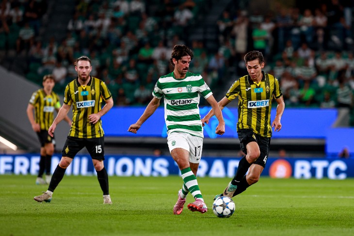 Фрагмент матча «Кайрат» — «Спортинг»