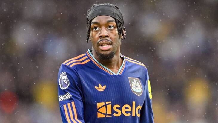 Энтони Эланга — полузащитник «Ньюкасла»