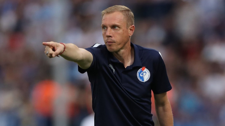 Олег Василенко