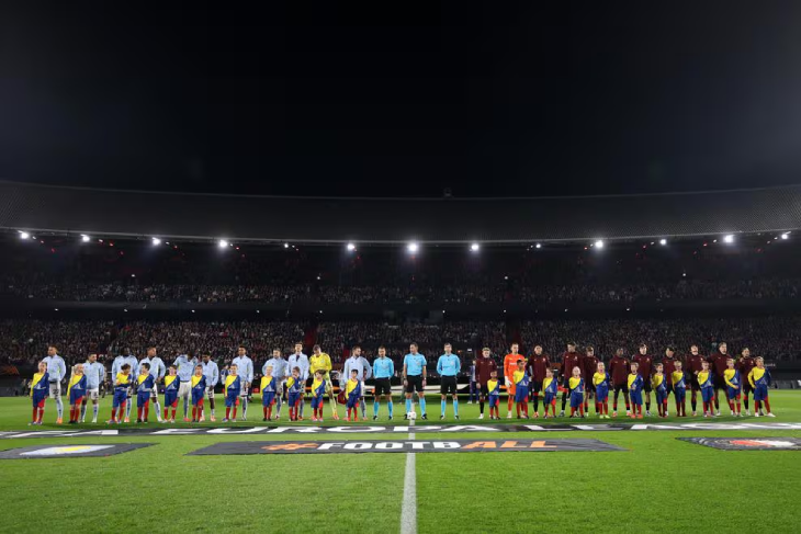 «Фейеноорд» — «Астон Вилла» 