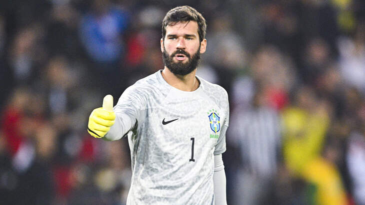 Алиссон Бекер