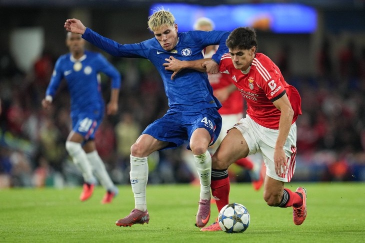 Фрагмент матча «Челси» — «Бенфика»