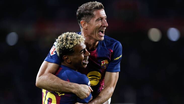 Ламин Ямаль, Роберт Левандовски