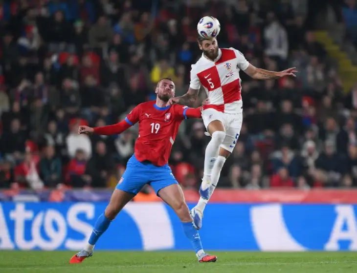 Чалета-Цар и Хоры в верховой борьбе