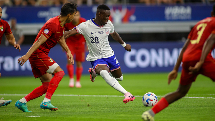 Фоларин Балоган