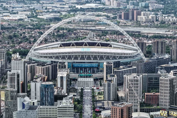 Стадион «Уэмбли»