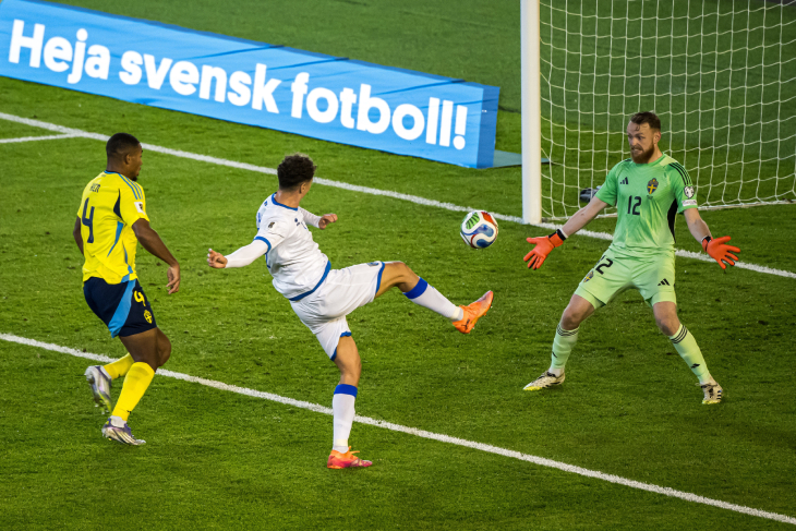 Гол Фисника Аслани