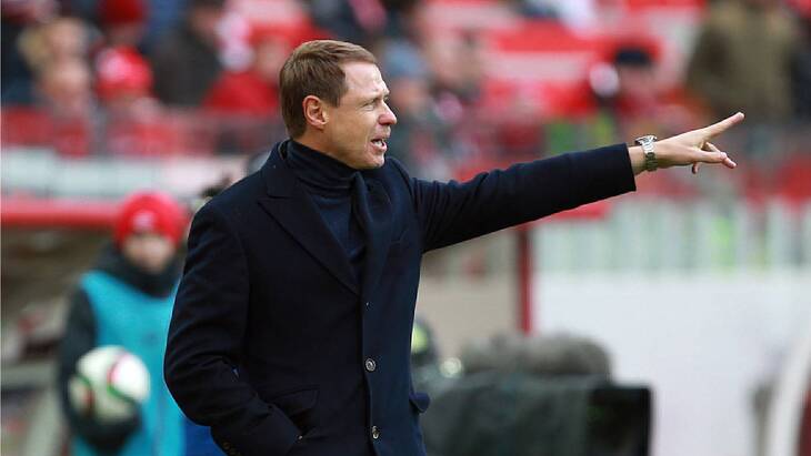 Олег Кононов