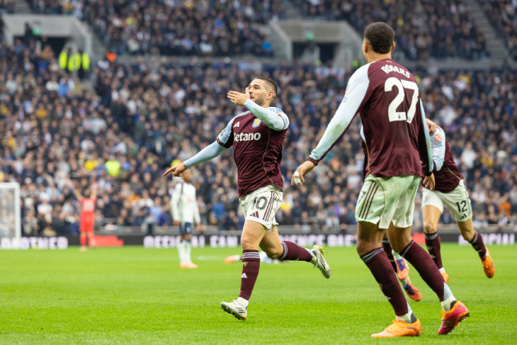 Эмилиано Буэндиа