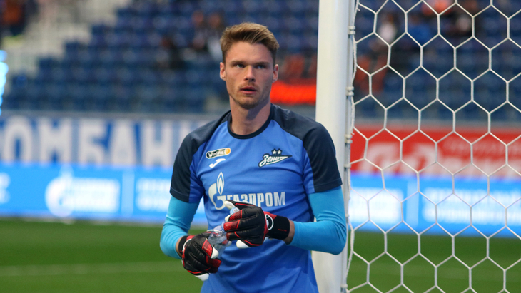 Денис Адамов