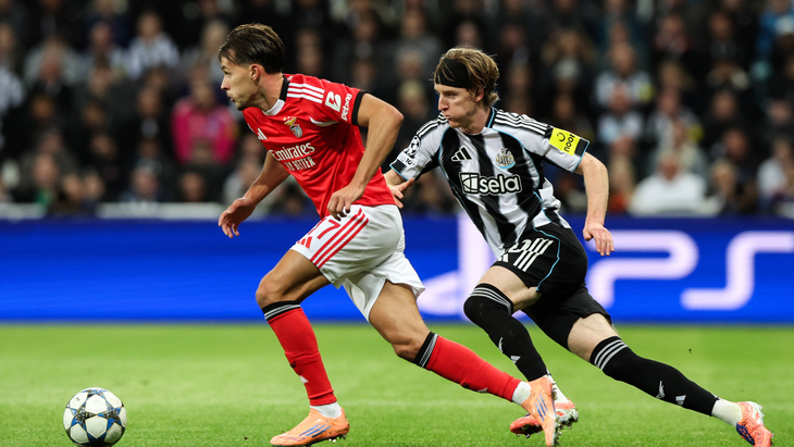 «Ньюкасл» — «Бенфика»