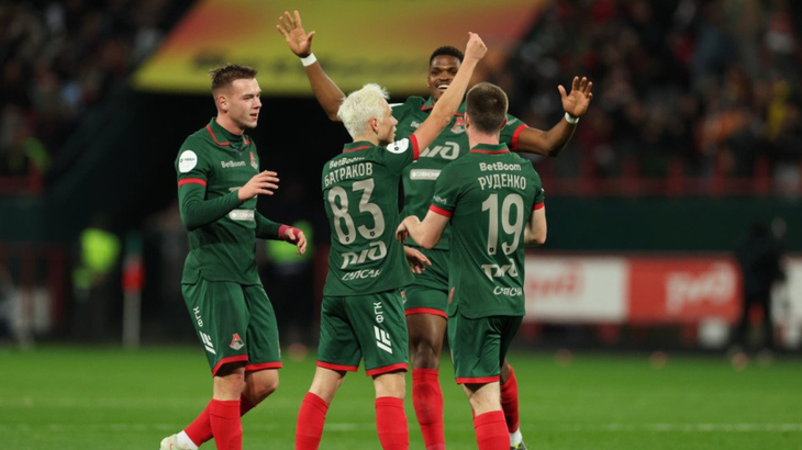 Футбольный клуб «Локомотив»