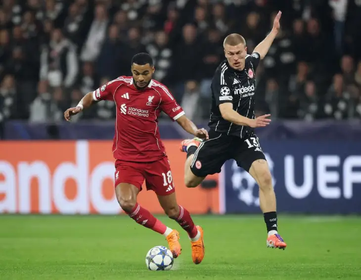 Начинаем второй тайм, счёт 1:3 в пользу «Ливерпуля»