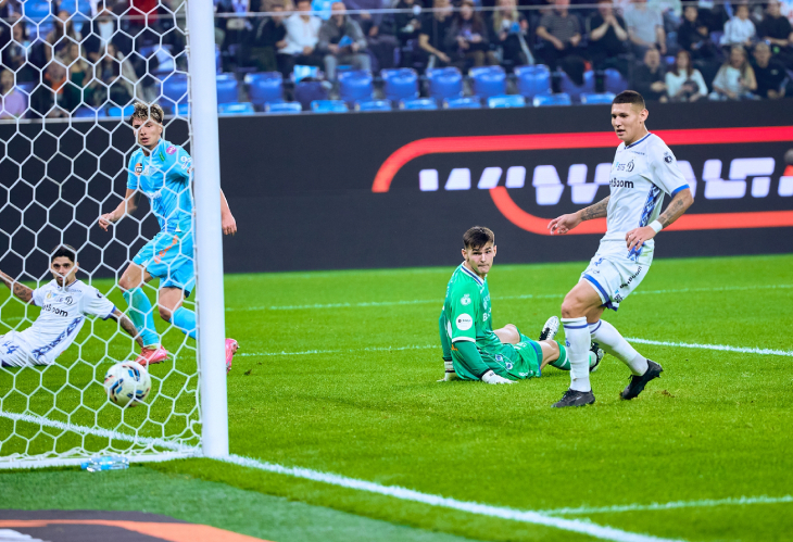 Гол Мостового