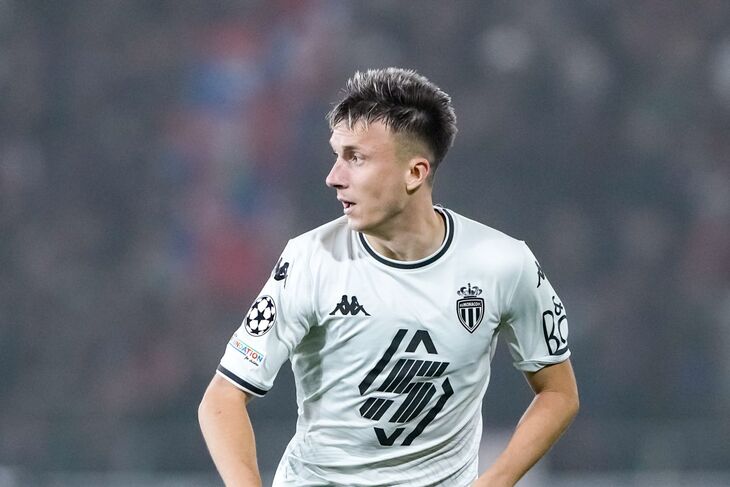 Александр Головин