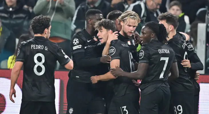 «Спортинг» празднует гол