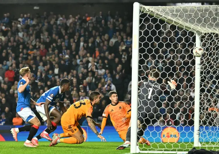 Суле миг до гола