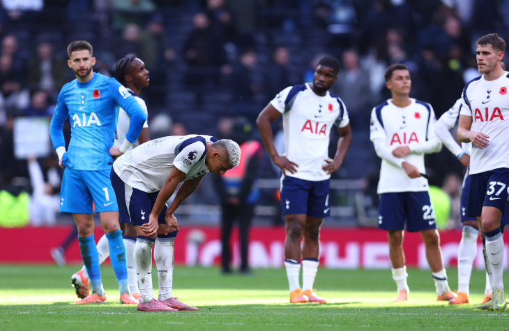 Игроки «Тоттенхэма» после матча